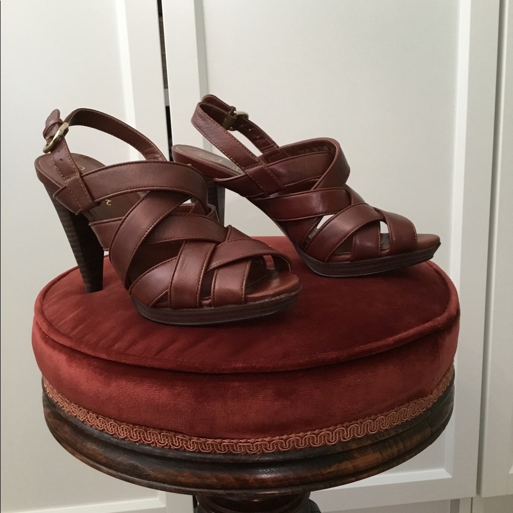 Cole Haan Sandal 6B